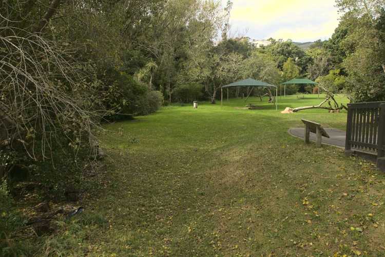Willowbank Reserve tables and shelters