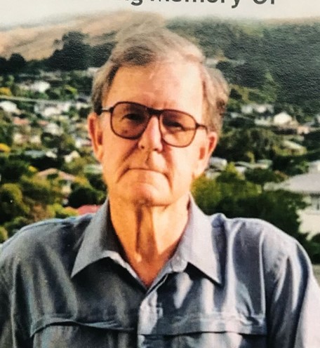 Norm Robertson | Friends of Tawa Bush