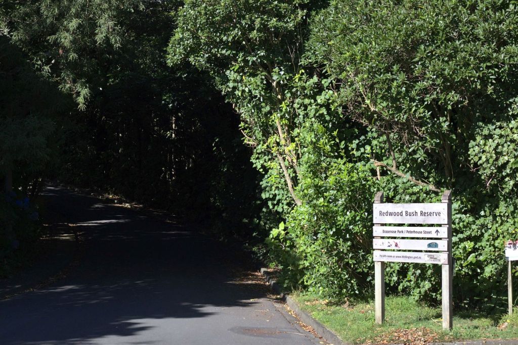 Redwood Bush Reserve Entrance